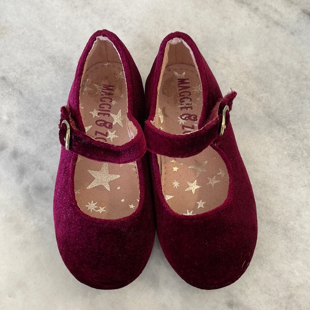 Maggie & Zoe velvet dress shoes